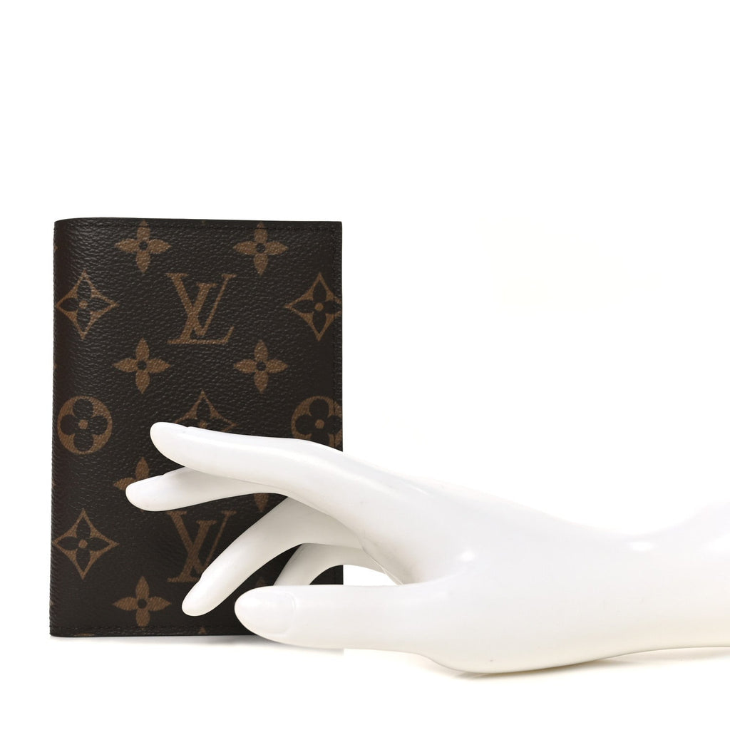 Monogram Passport Cover NM