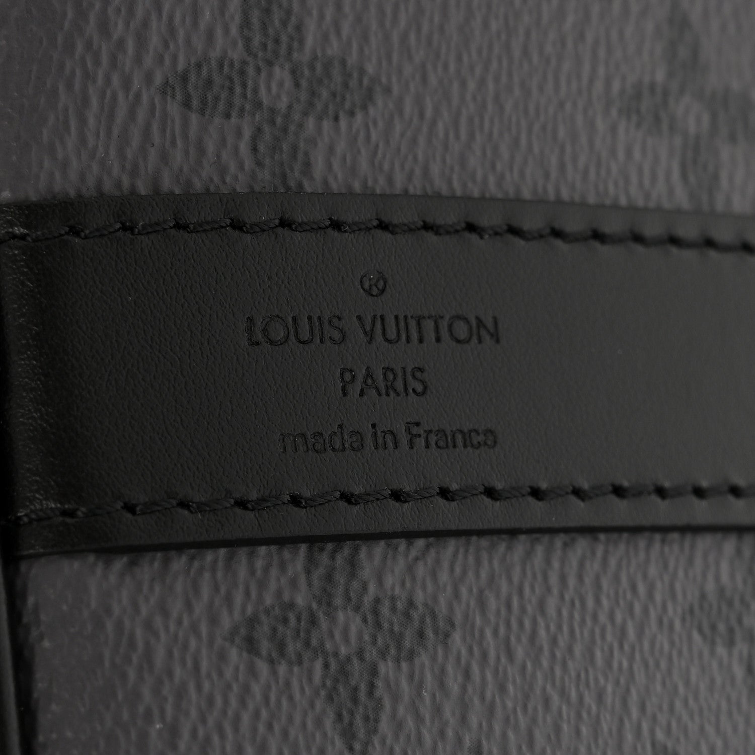 MONOGRAM ECLIPSE REVERSE KEEPALL BANDOULIERE 35
