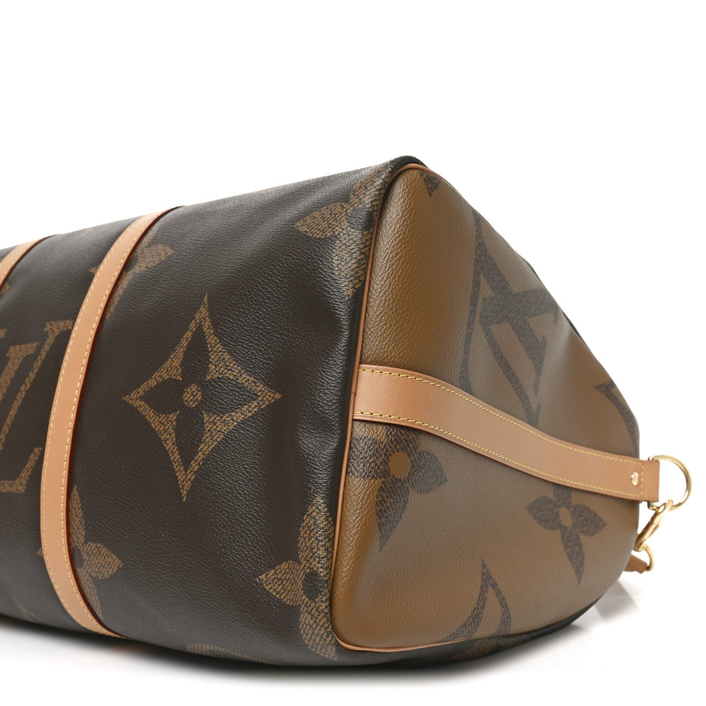 REVERSE MONOGRAM GIANT KEEPALL BANDOULIERE 50