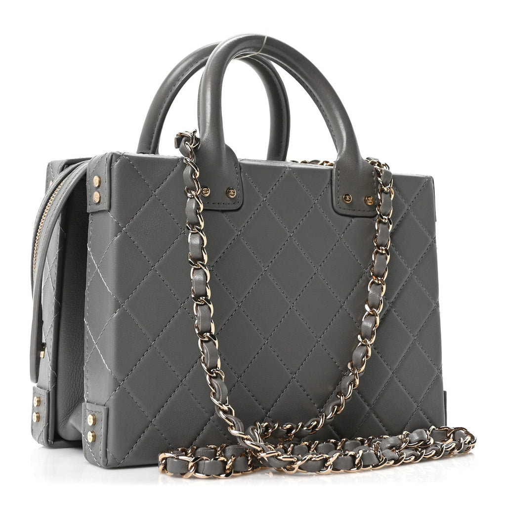 CALFSKIN QUILTED STUDDED SQUARE VANITY CASE GREY