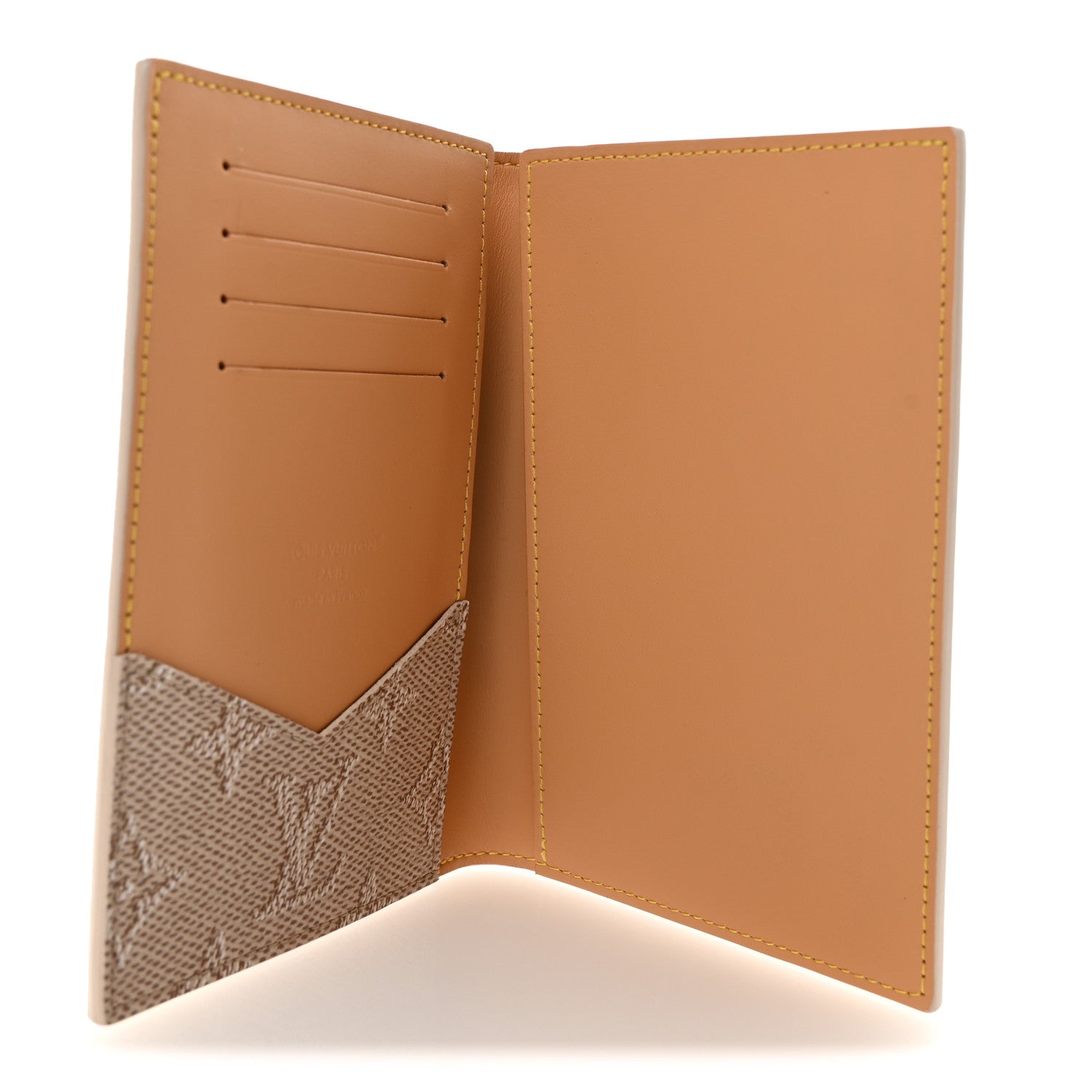 MONOGRAM HERITAGE PASSPORT COVER LIN