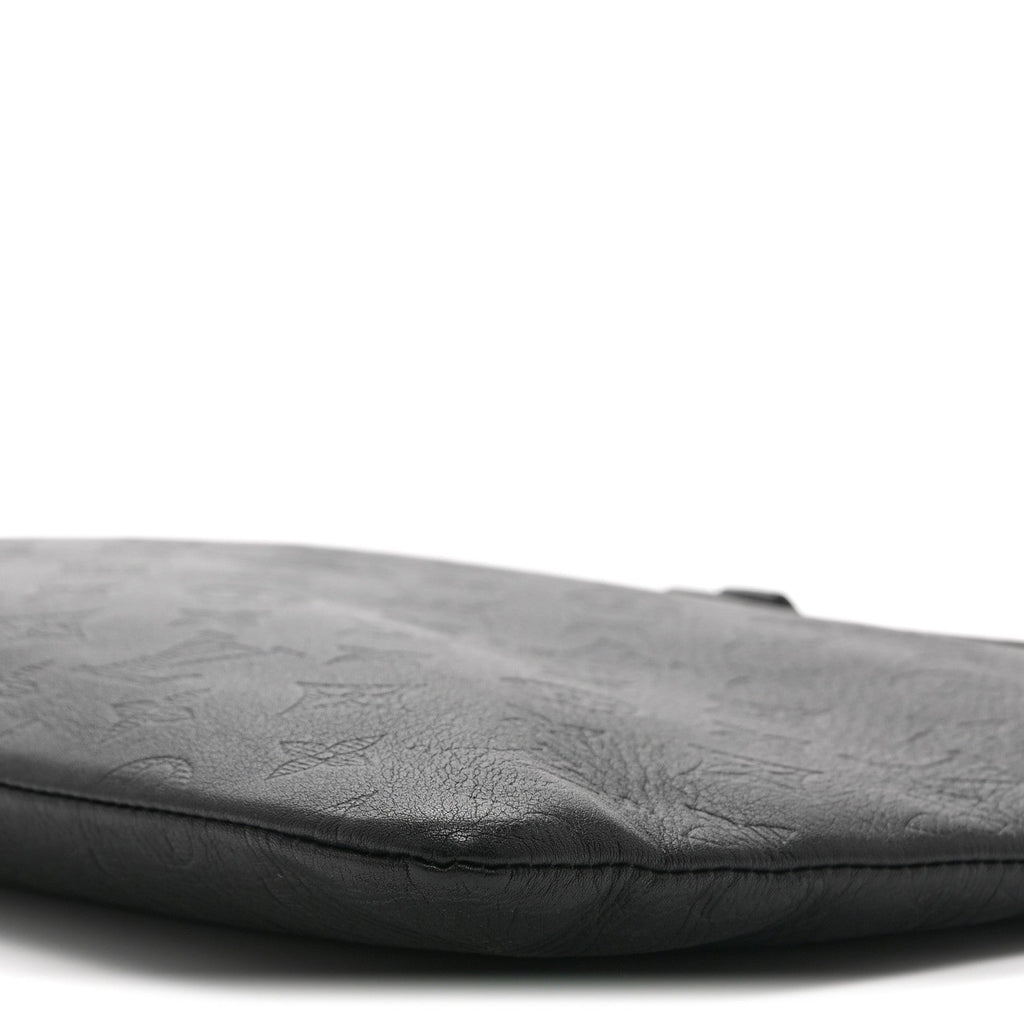 CALFSKIN MONOGRAM SHADOW DISCOVERY POCHETTE BLACK