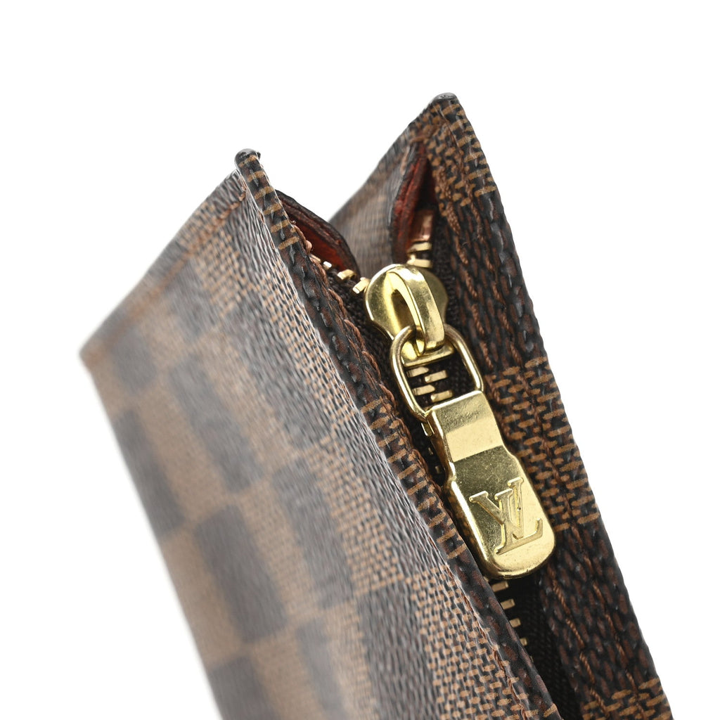 Damier Ebene Marais Bucket Pouch