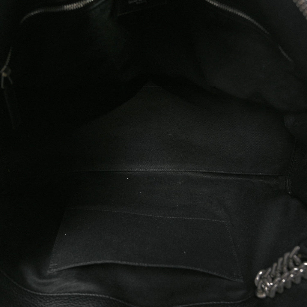 GRAINED CALFSKIN MEDIUM SOUPLE SAC DE JOUR DUFFLE BLACK