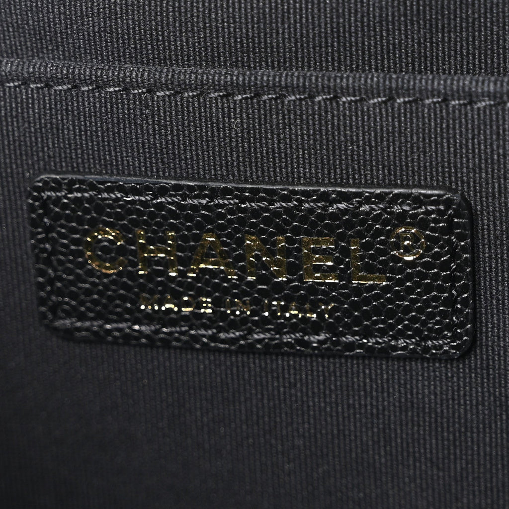 CAVIAR QUILTED XXL TRAVEL FLAP BAG BLACK