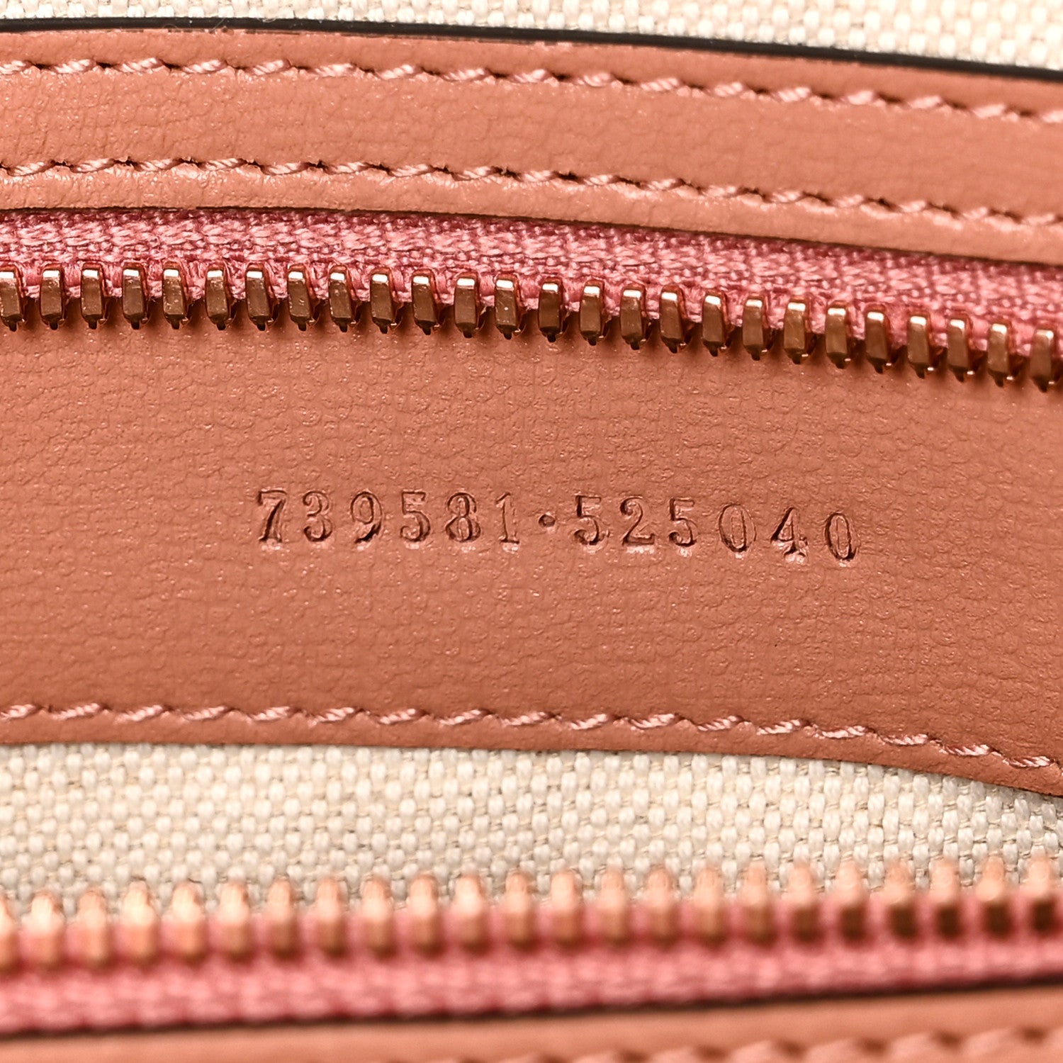 MONOGRAM AZALEA CALFSKIN SMALL RETRO INTERLOCKING G DUFFLE BAG CLOCHE ROSE PINK
