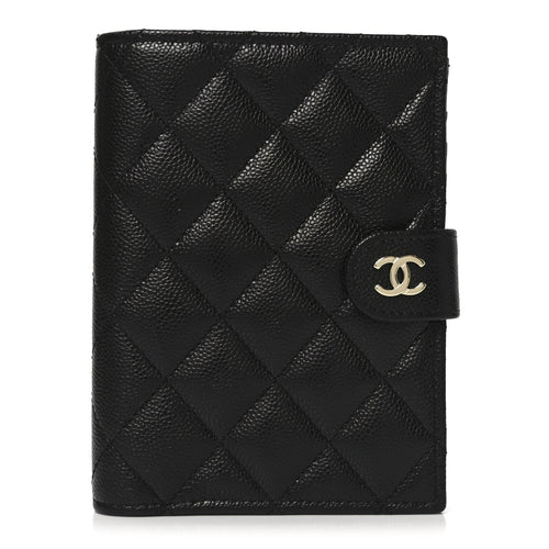 CAVIAR QUILTED PASSPORT HOLDER BLACK