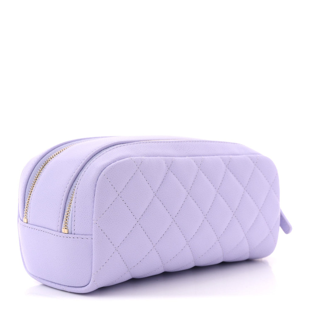 CAVIAR QUILTED TOILETRY CASE WITH CHAIN LIGHT PURPLE