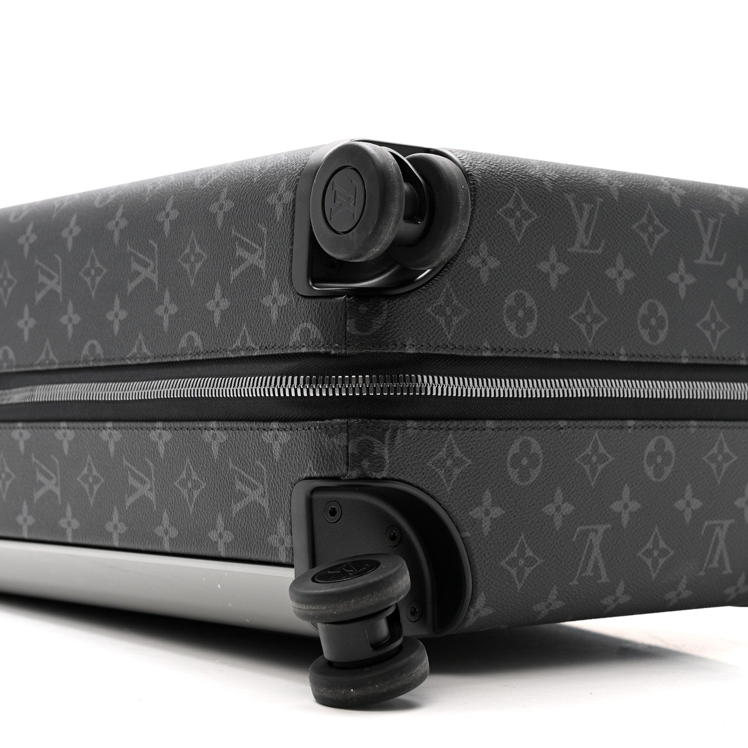 Monogram Eclipse Horizon 50