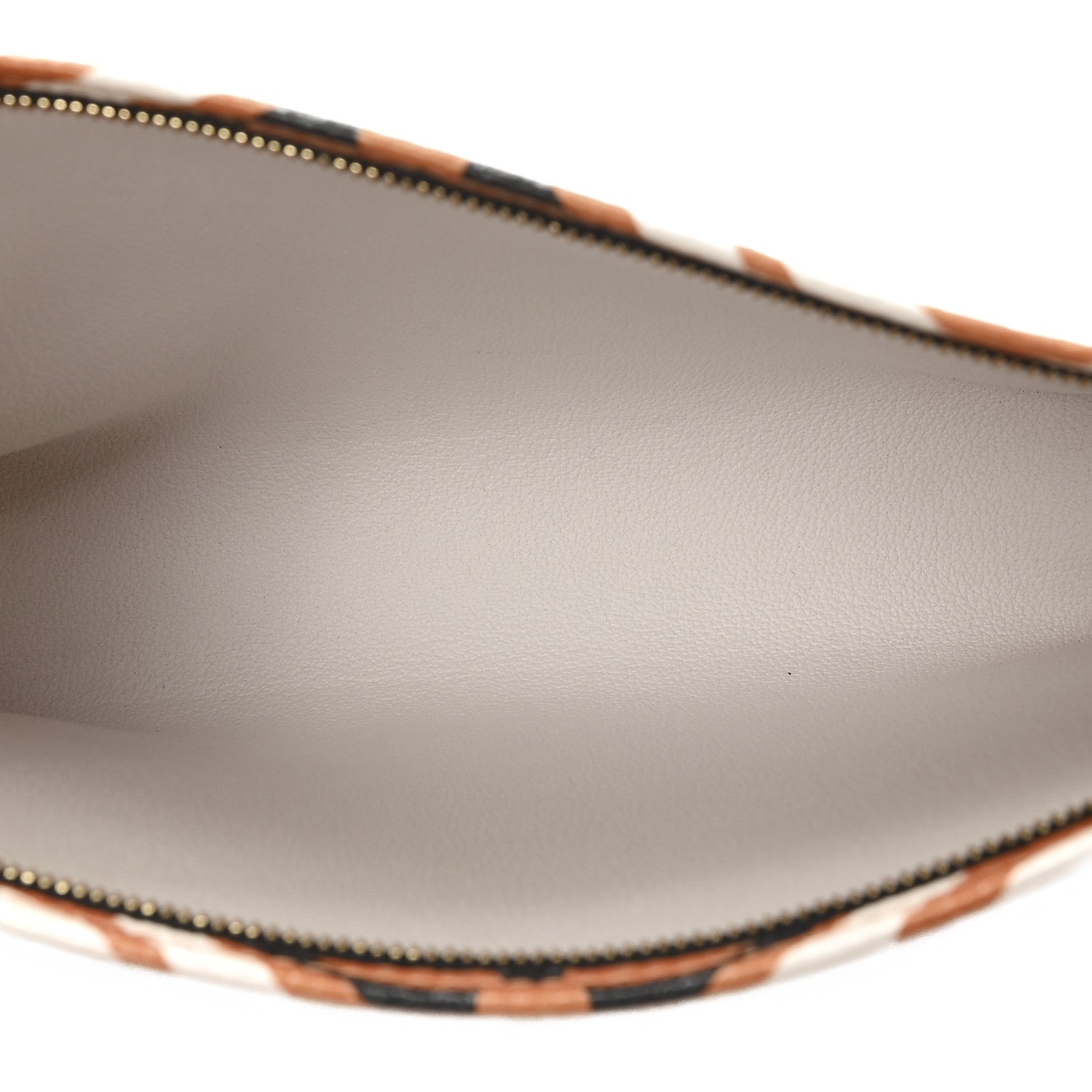 MONOGRAM GIANT CRAFTY POCHETTE TOILETRY 26 CREME CARAMEL