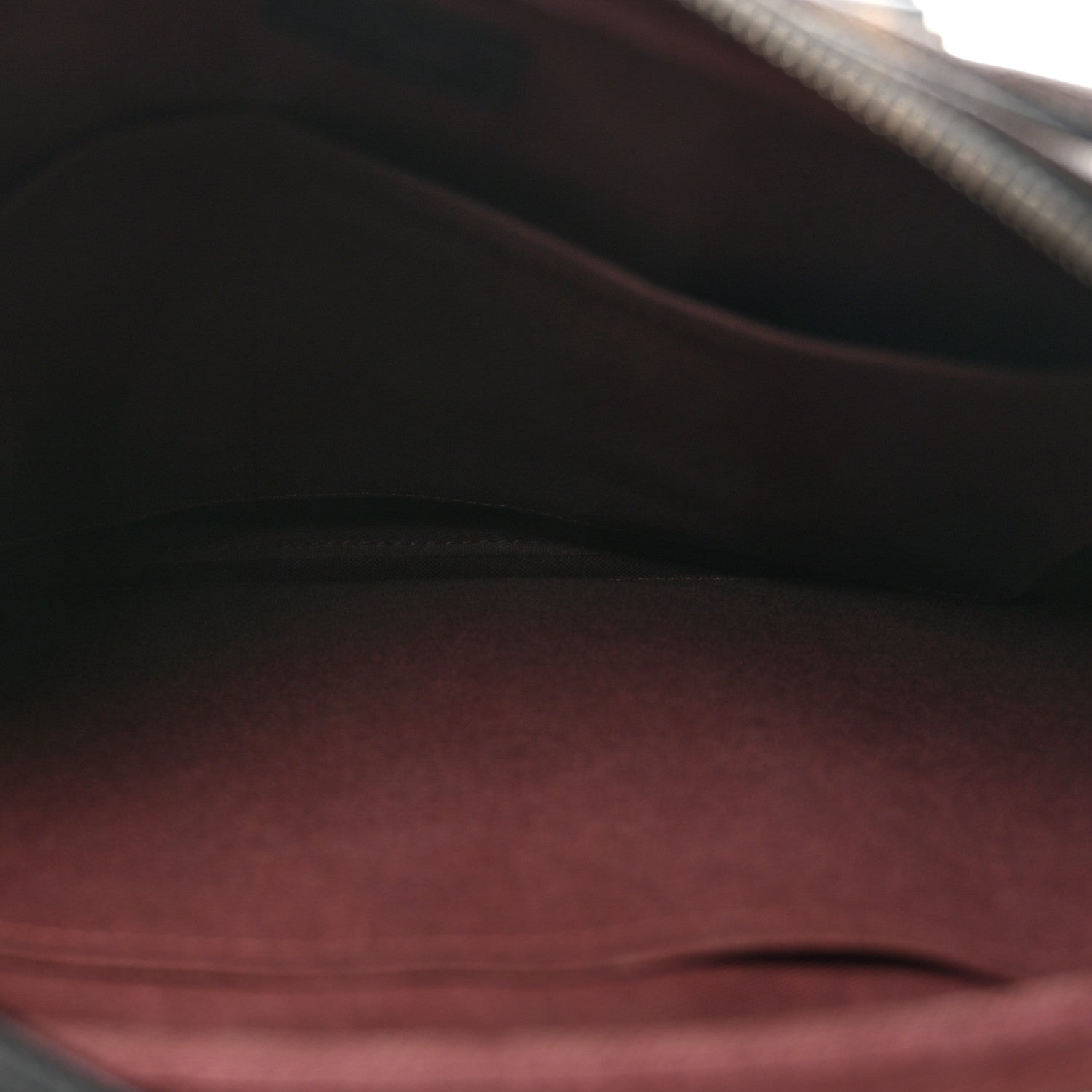 MONOGRAM MACASSAR PORTE-DOCUMENTS VOYAGE PM