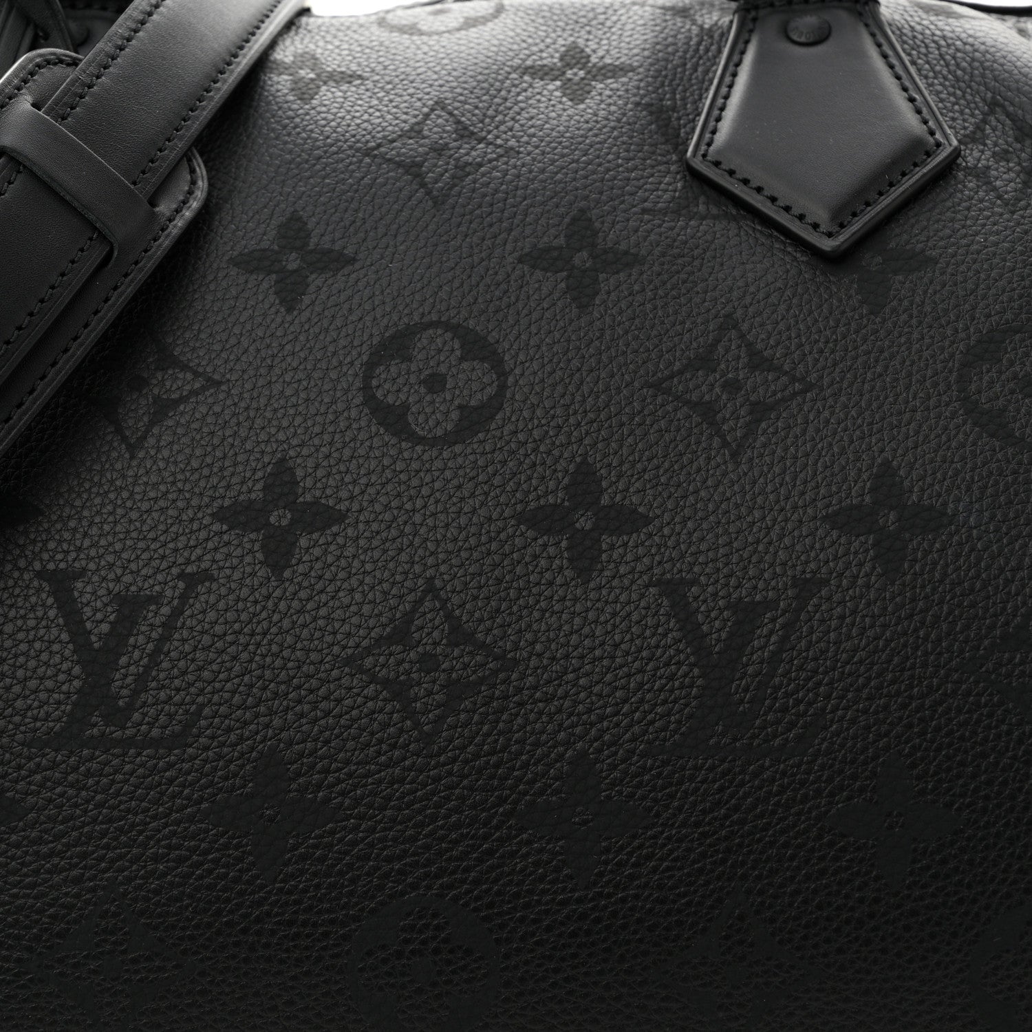 CALFSKIN MONOGRAM SPEEDY P9 BANDOULIERE 40 ULTRA BLACK
