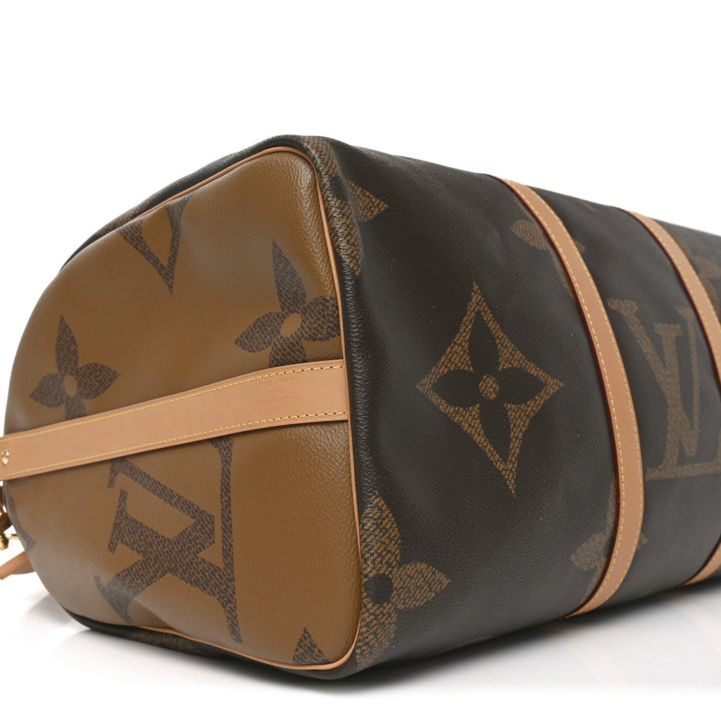 REVERSE MONOGRAM GIANT KEEPALL BANDOULIERE 50