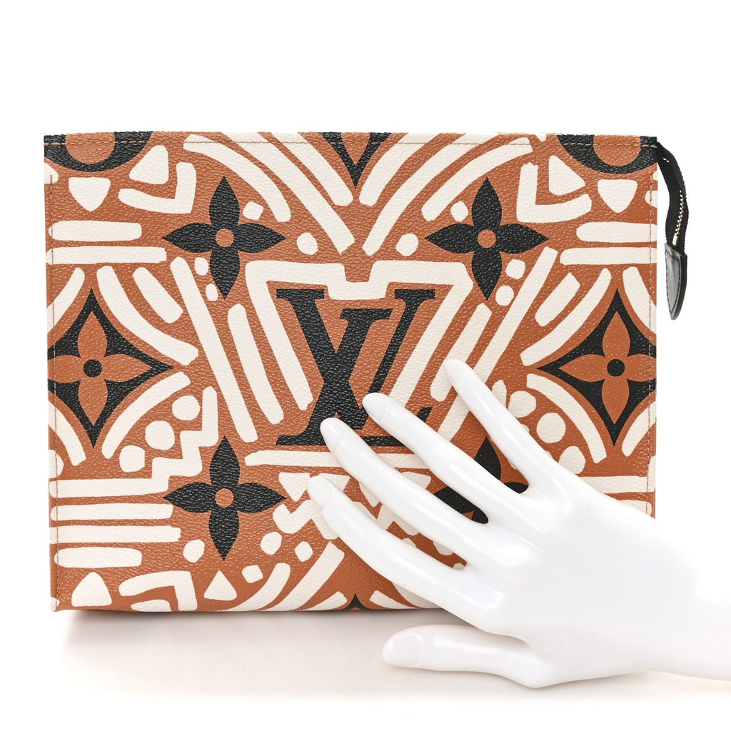 MONOGRAM GIANT CRAFTY POCHETTE TOILETRY 26 CREME CARAMEL