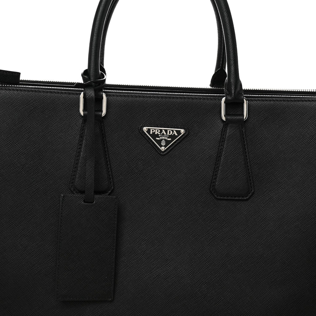 Saffiano Travel Extra Large Galleria Double Zip Black