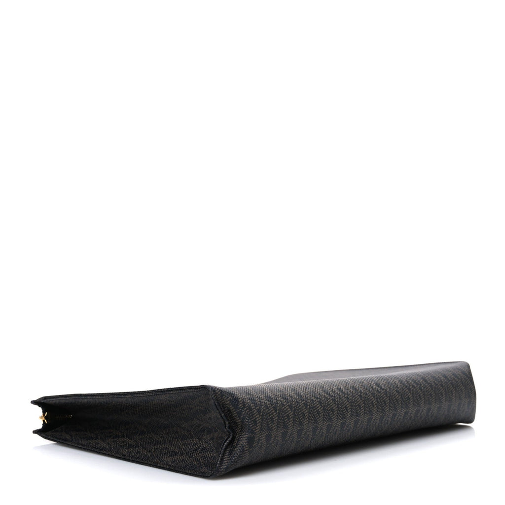 Toile Classic Monogram Toiletry Bag