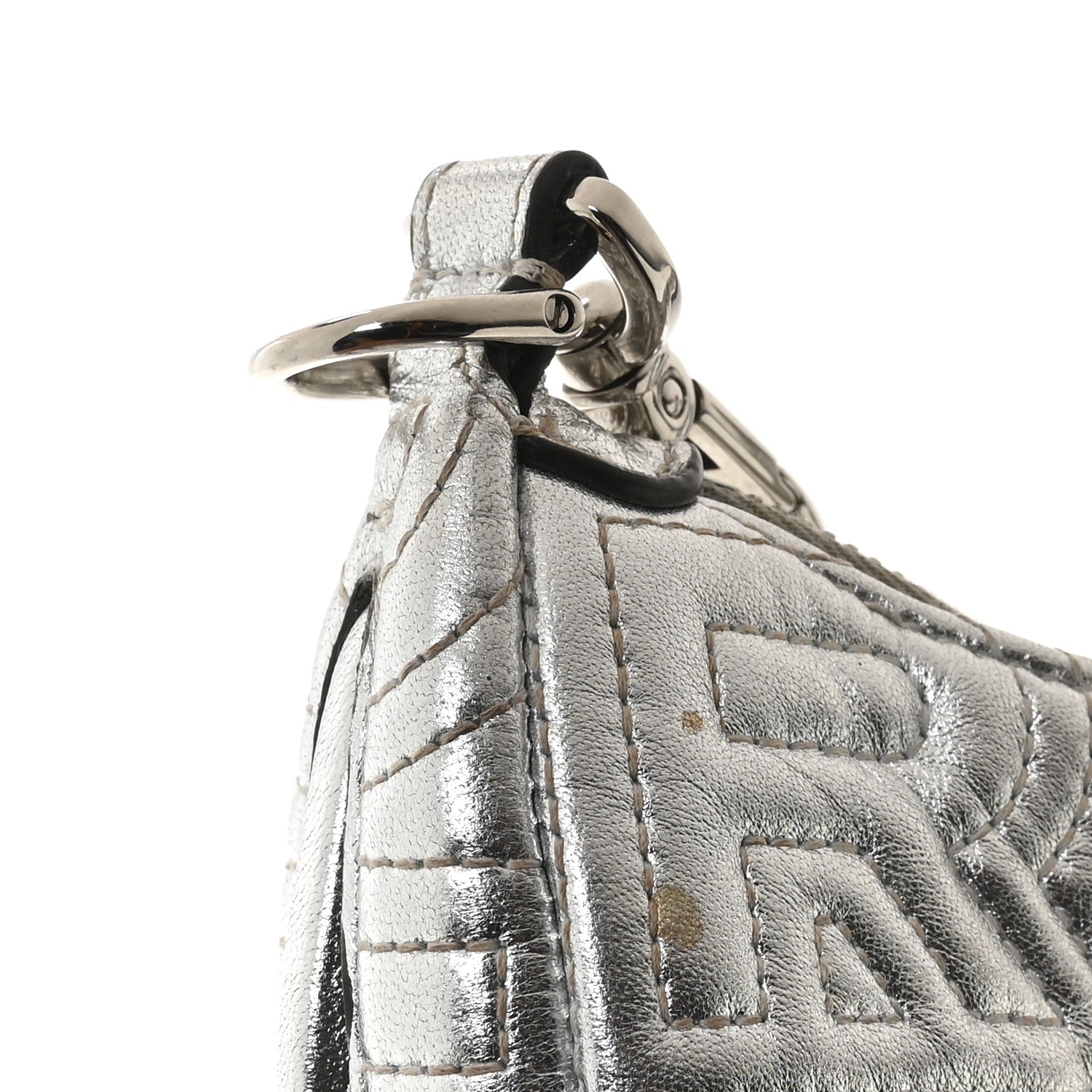 X MARC JACOBS LAMINATED CRAQUELE LAMBSKIN NANO FENDIGRAPHY HOBO CHARM ARGENTO