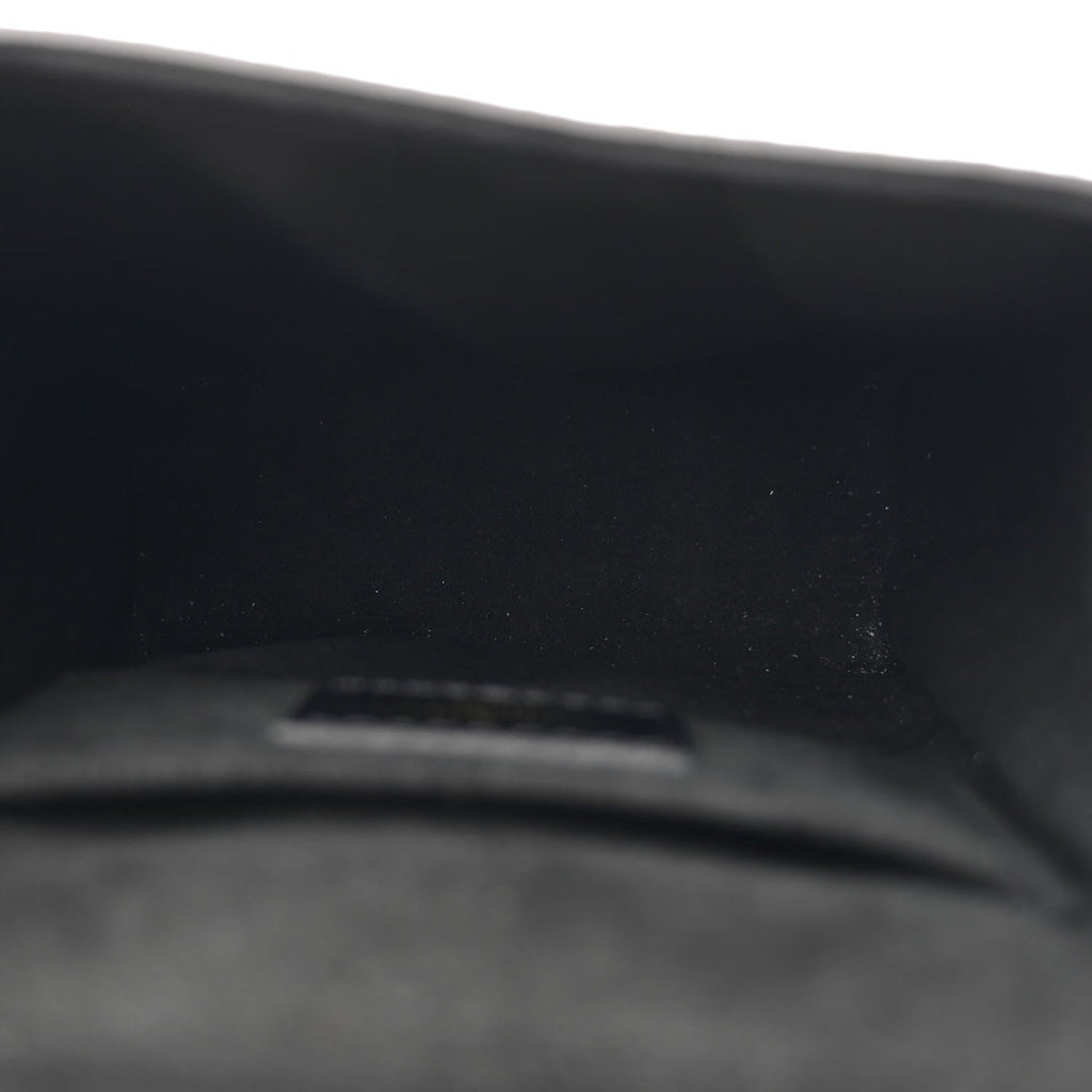 REVERSE MONOGRAM CAMERA BOX NM