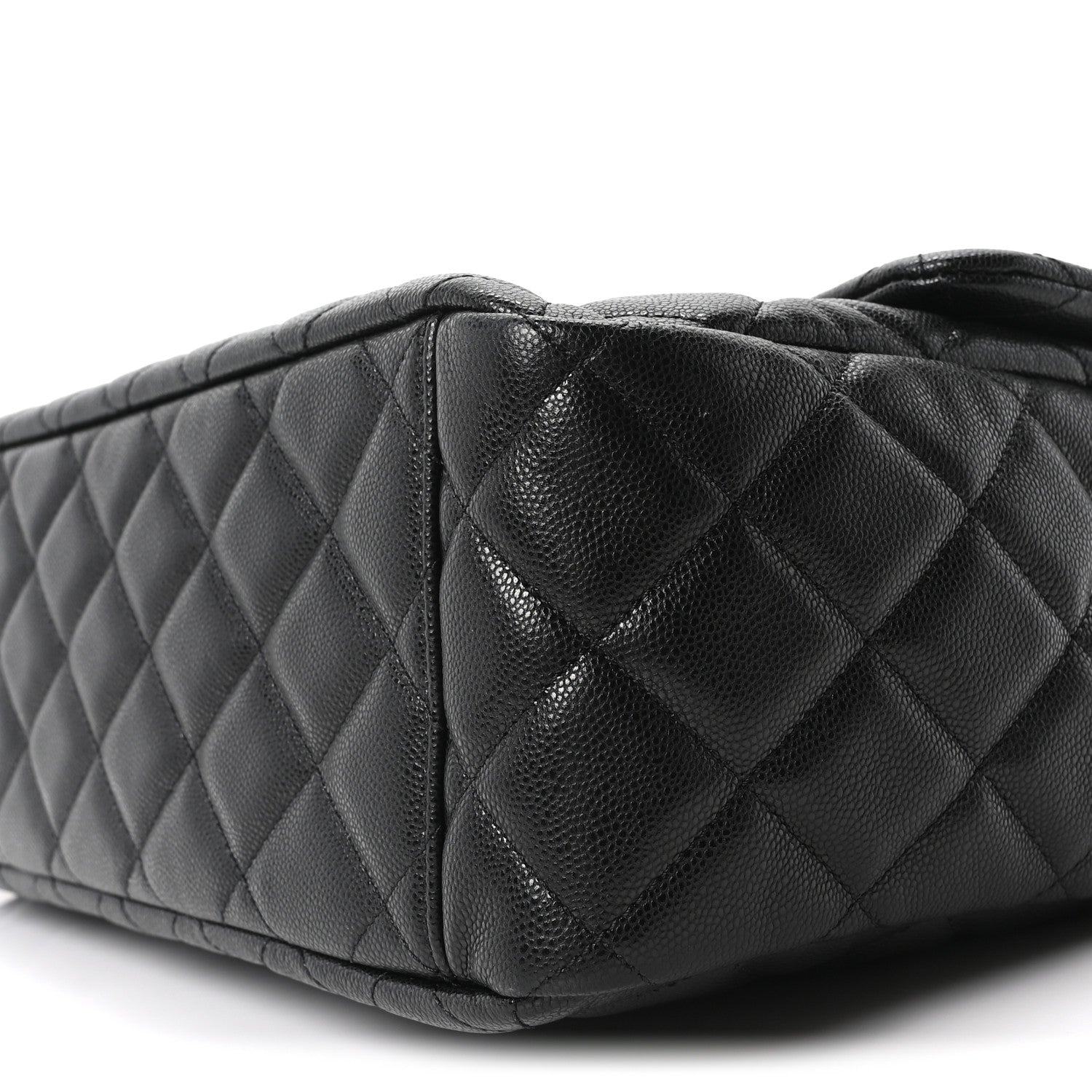 CAVIAR QUILTED XXL TRAVEL FLAP BAG BLACK