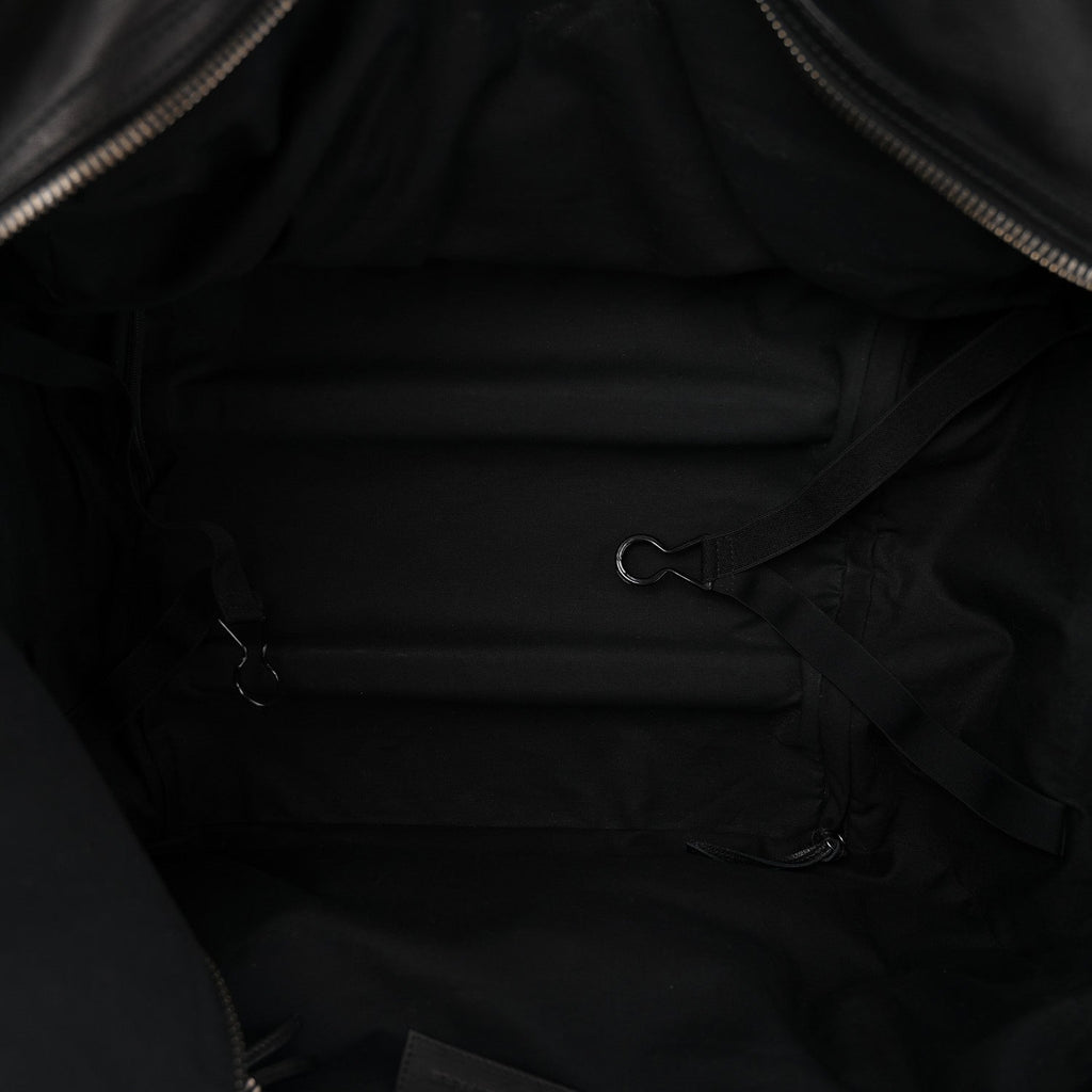 AGNEAU SILVER HARDWARE DUFFLE CARRY ON TRAVEL BAG BLACK