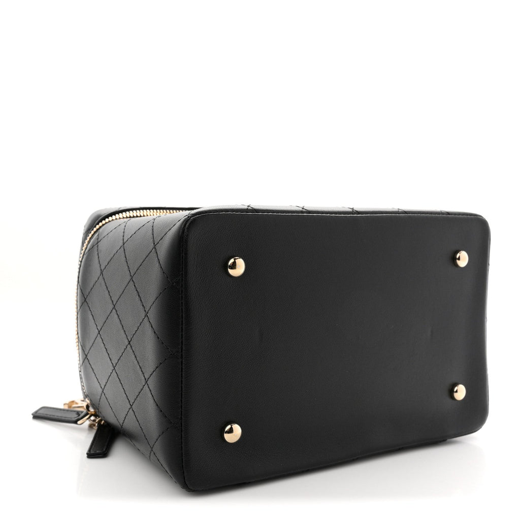 LAMBSKIN FLAT QUILTED KNOCK ON WOOD LARGE VANITY CASE BLACK