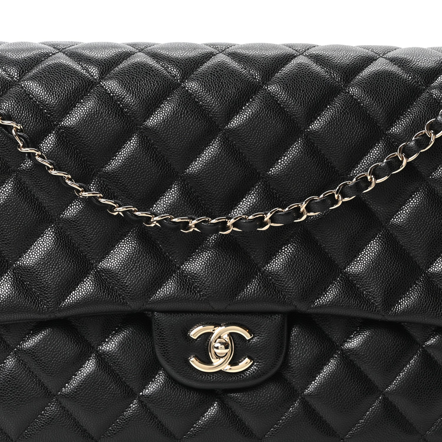 CAVIAR QUILTED XXL TRAVEL FLAP BAG BLACK