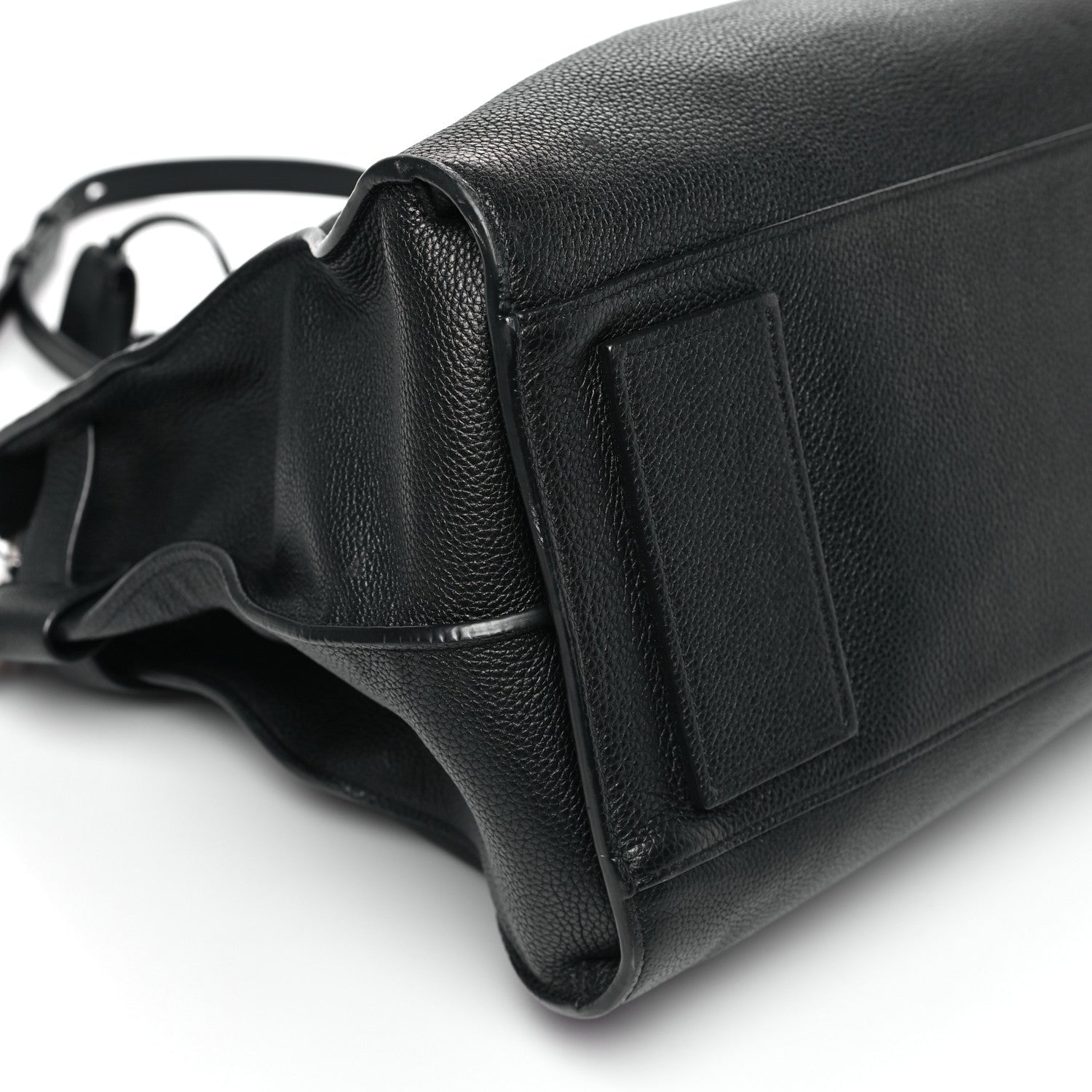 GRAINED CALFSKIN MEDIUM SOUPLE SAC DE JOUR DUFFLE BLACK