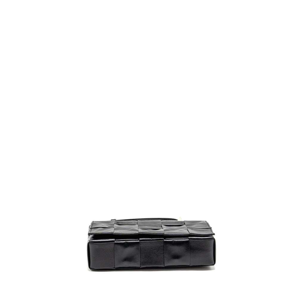 BOTTEGA VENETA CASSETTE MESSENGER BAG CALFSKIN BLACK SHW