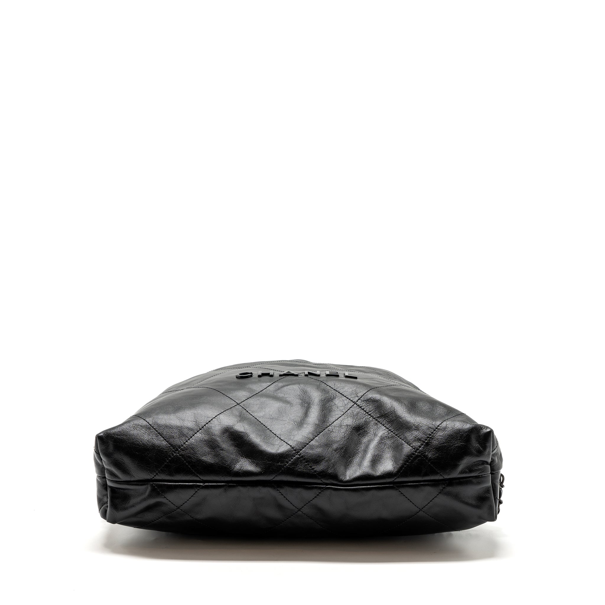 CHANEL 22 BACKPACK CALFSKIN SO BLACK / BLACK HARDWARE (MICROCHIP)
