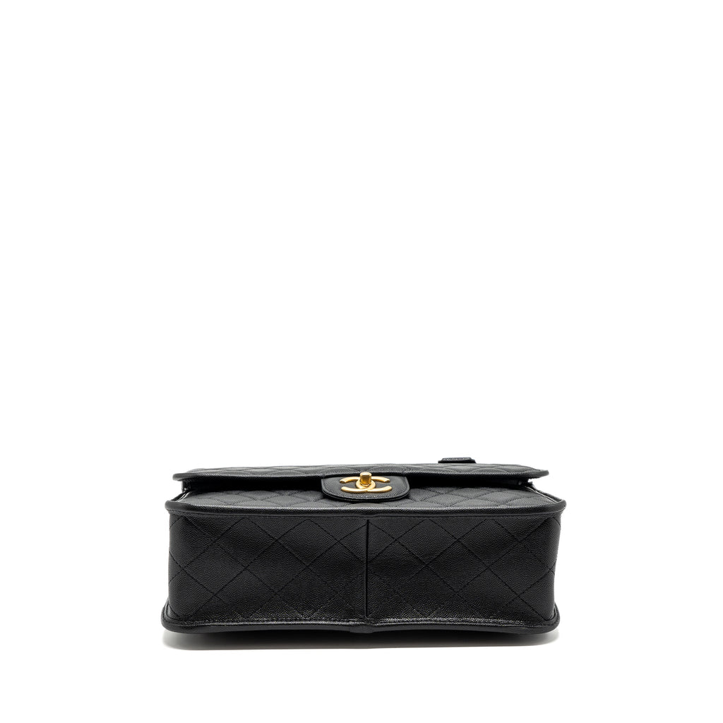 CHANEL 22K LARGE BACKPACK CAVIAR BLACK GHW(MICROCHIP)