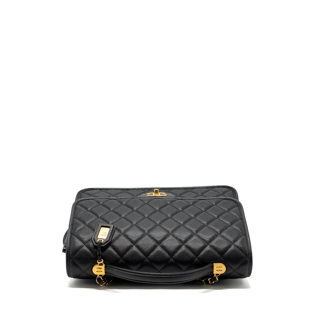 CHANEL 22K LARGE BACKPACK CAVIAR BLACK GHW(MICROCHIP)