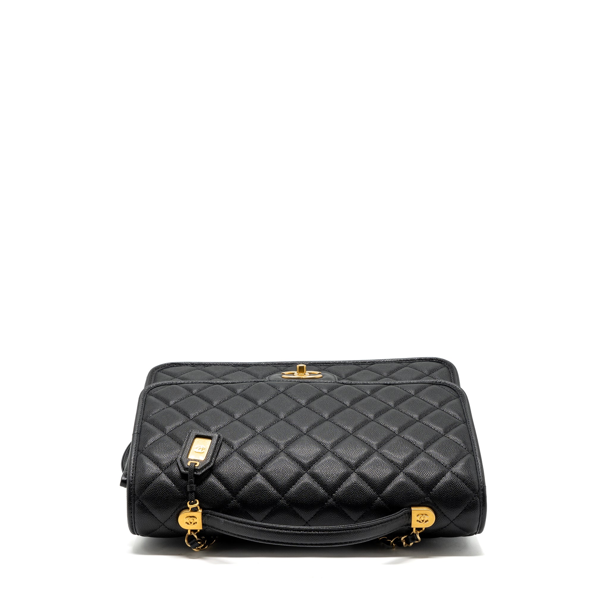 CHANEL 22K LARGE BACKPACK CAVIAR BLACK GHW(MICROCHIP)