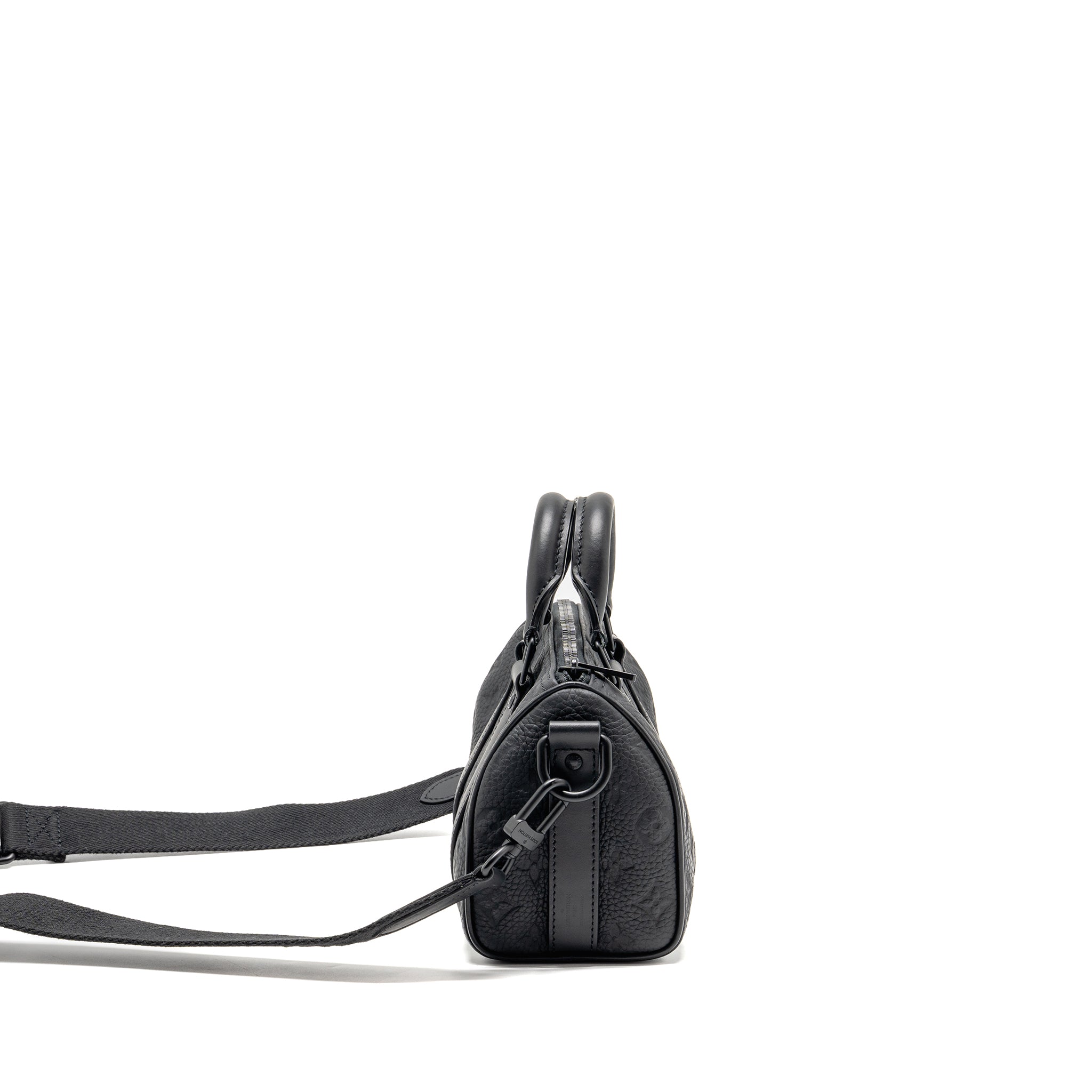 LOUIS VUITTON KEEPALL BANDOULIERE 25 MONOGRAM TAURILLON LEATHER BLACK WITH BLACK HARDWARE