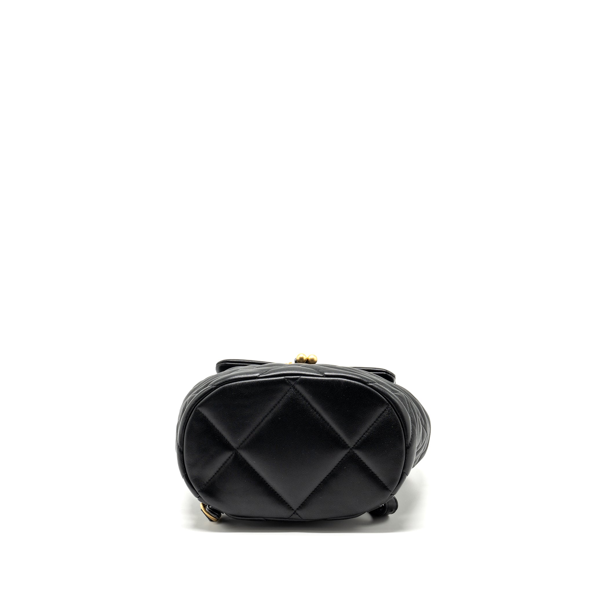 CHANEL 24C 19 BACKPACK SHINY LAMBSKIN BLACK MULTICOLOUR HARDWARE(MICROCHIP)