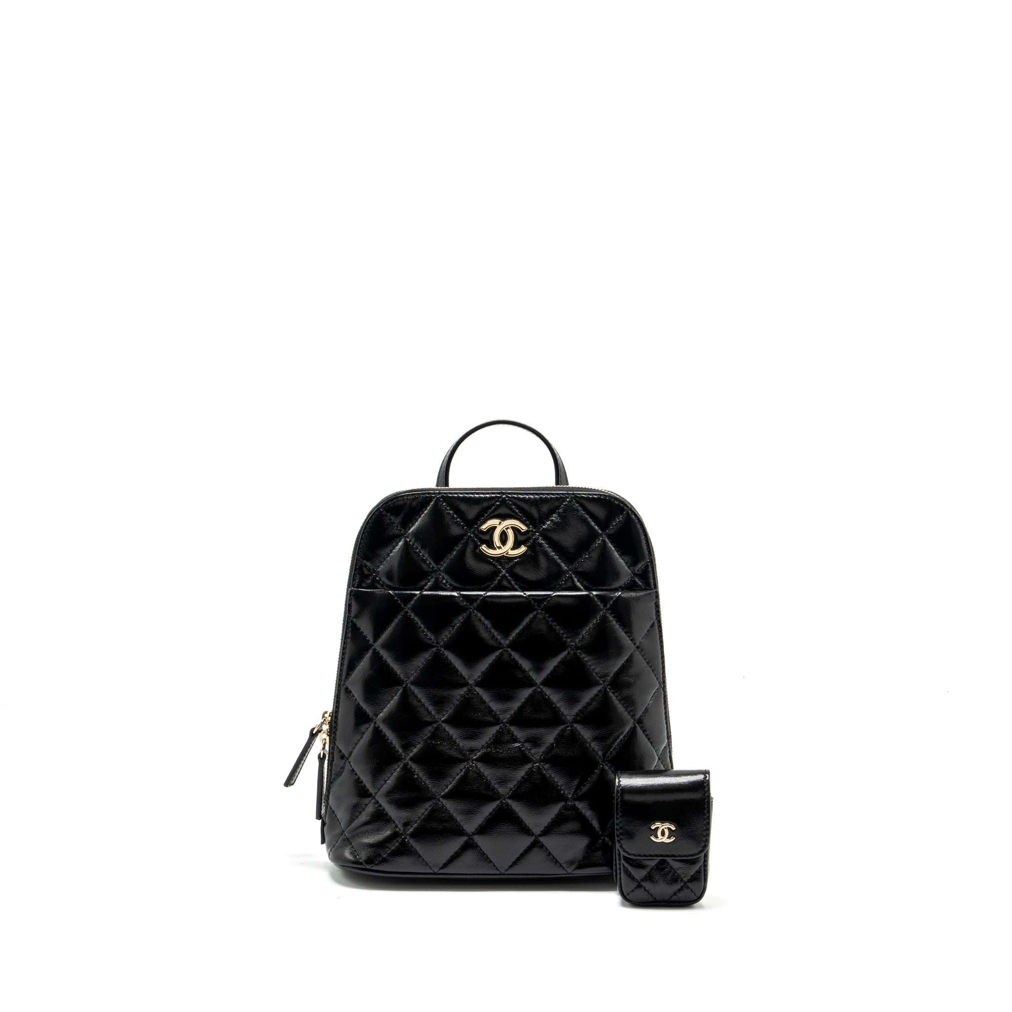 CHANEL 22A MINI BACKPACK PATENT BLACK LGHW (MICROCHIP)