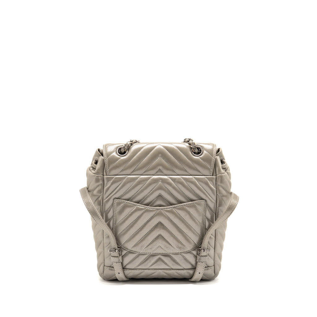 CHANEL SMALL URBAN SPIRIT BACKPACK CHEVRON CALFSKIN IRIDESCENT LIGHT GREY RUTHENIUM HARDWARE