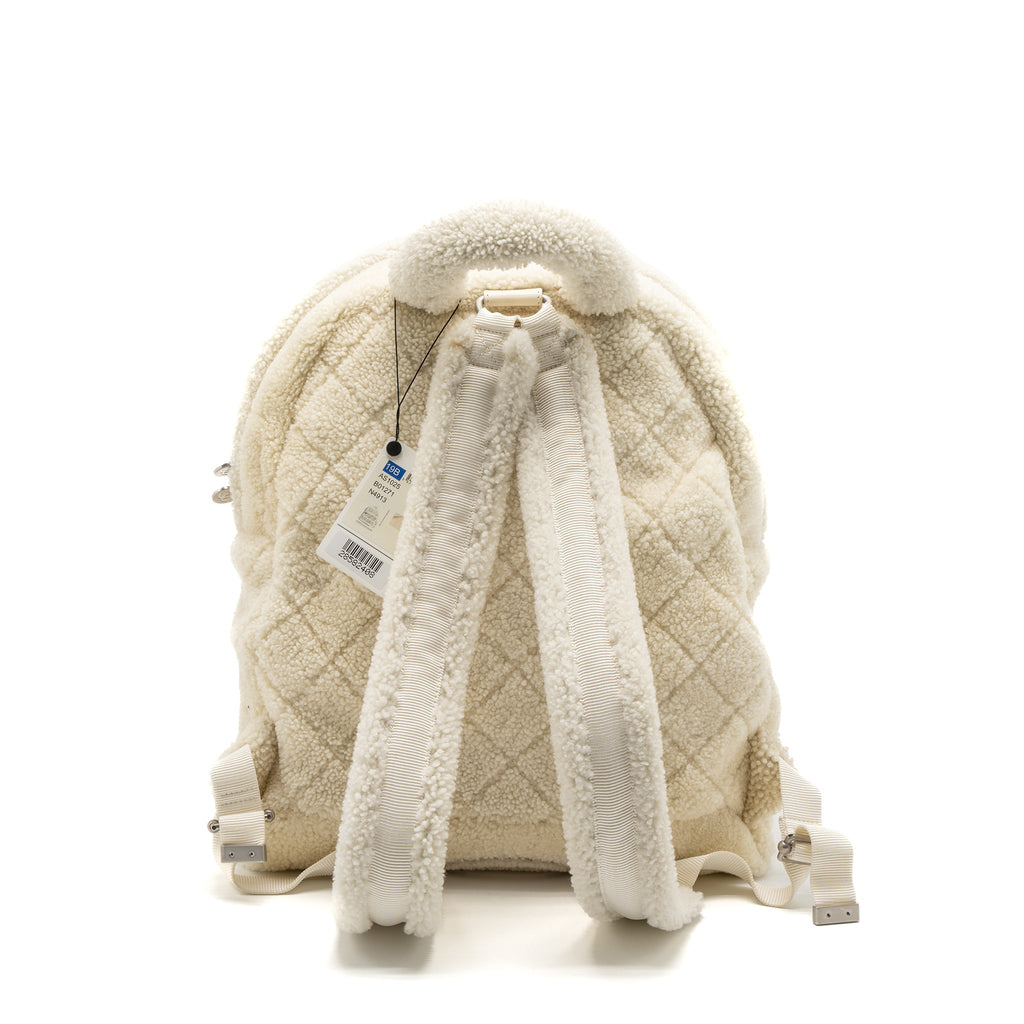 CHANEL 19B BACKPACK SHEARLING WHITE/MULTICOLOUR SHW
