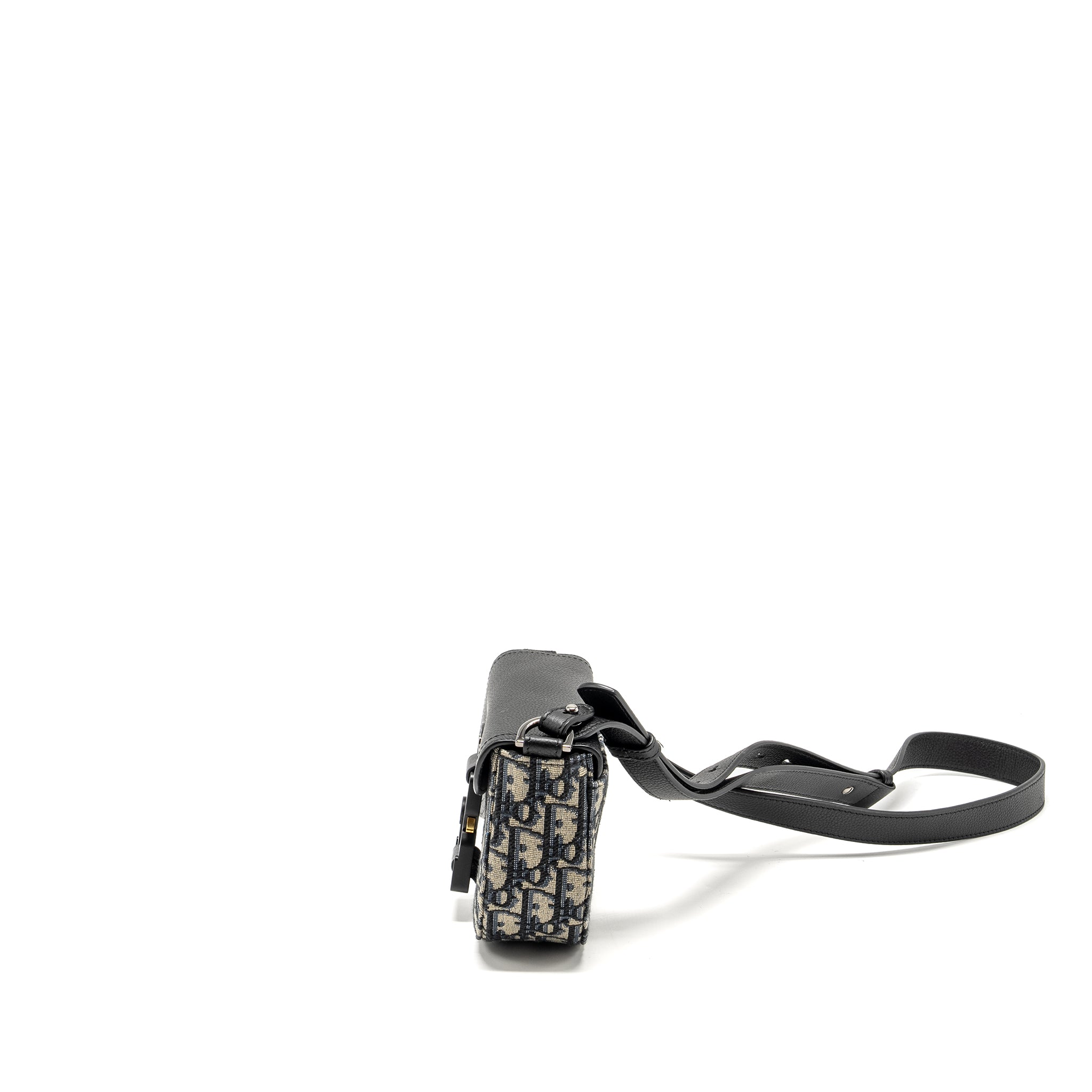 DIOR HOMME MINI SADDLE MESSENGER BAG WITH FLAP OBLIQUE JACQUARD/GRAINED CALFSKIN MULTICOLOUR HARDWARE
