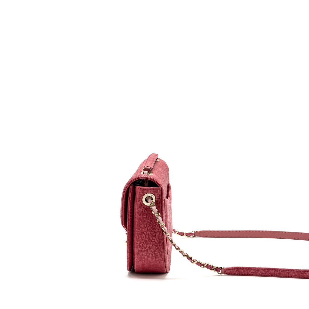 CHANEL GIANT CC LOGO MESSENGER BAG GRAINED CALFSKIN PINK LGHW