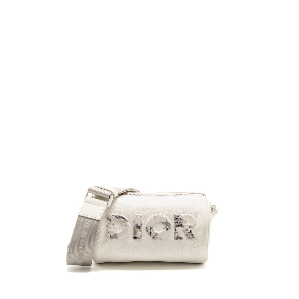DIOR HOMME X DANIEL ARSHAM ROLLER MESSAGER BAG GRAINED CALFSKIN WHITE SHW