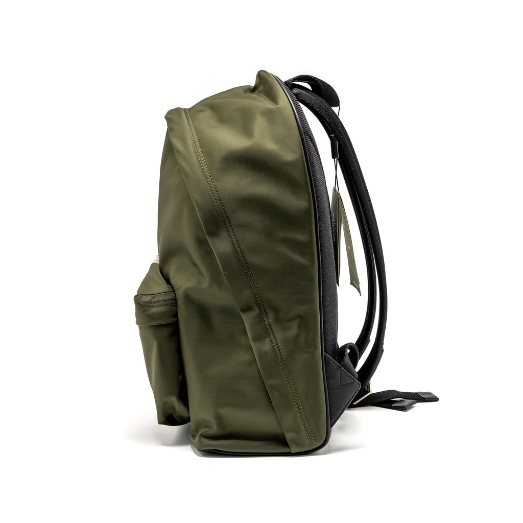 BURBERRY LOGO / ICON STRIPE BACKPACK NYLON DARK GREEN/MULTICOLOUR SHW