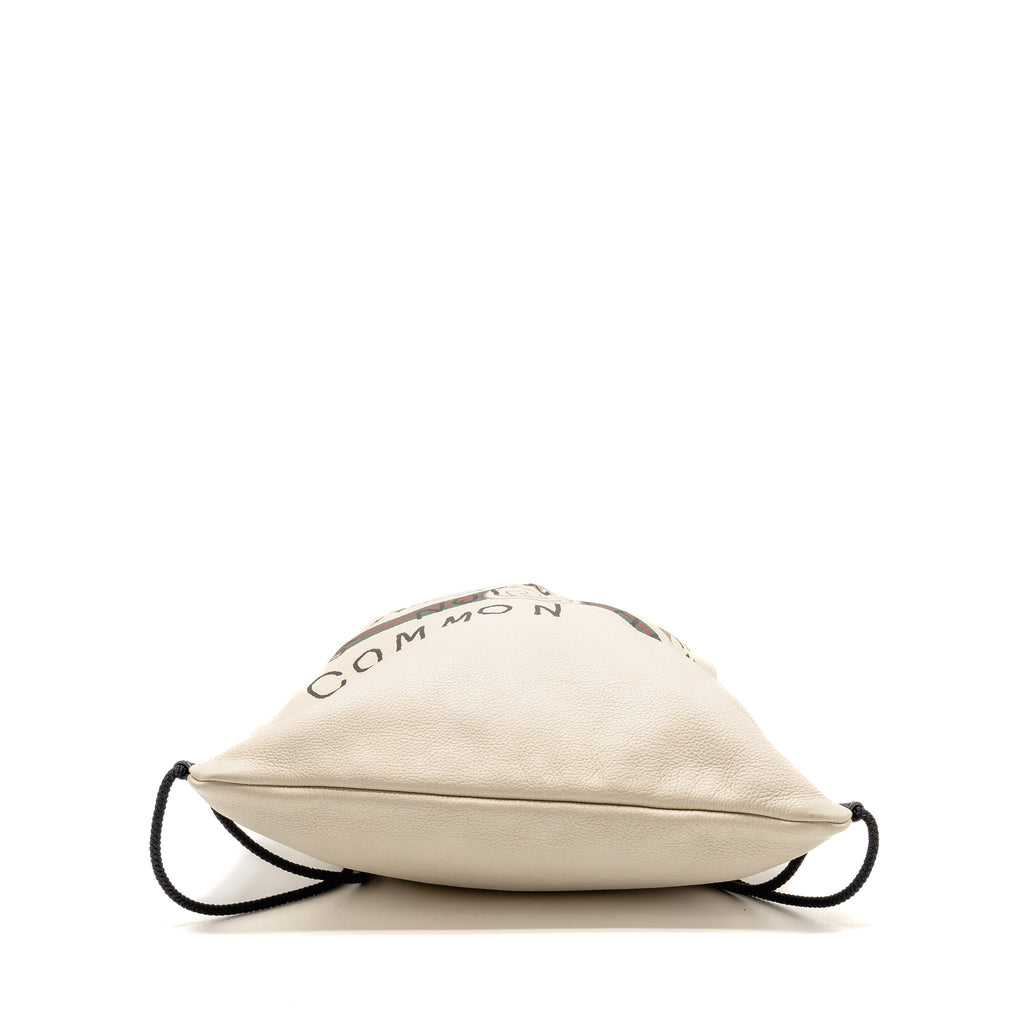 GUCCI DRAWSTRING BACKPACK CALFSKIN WHITE / BLACK