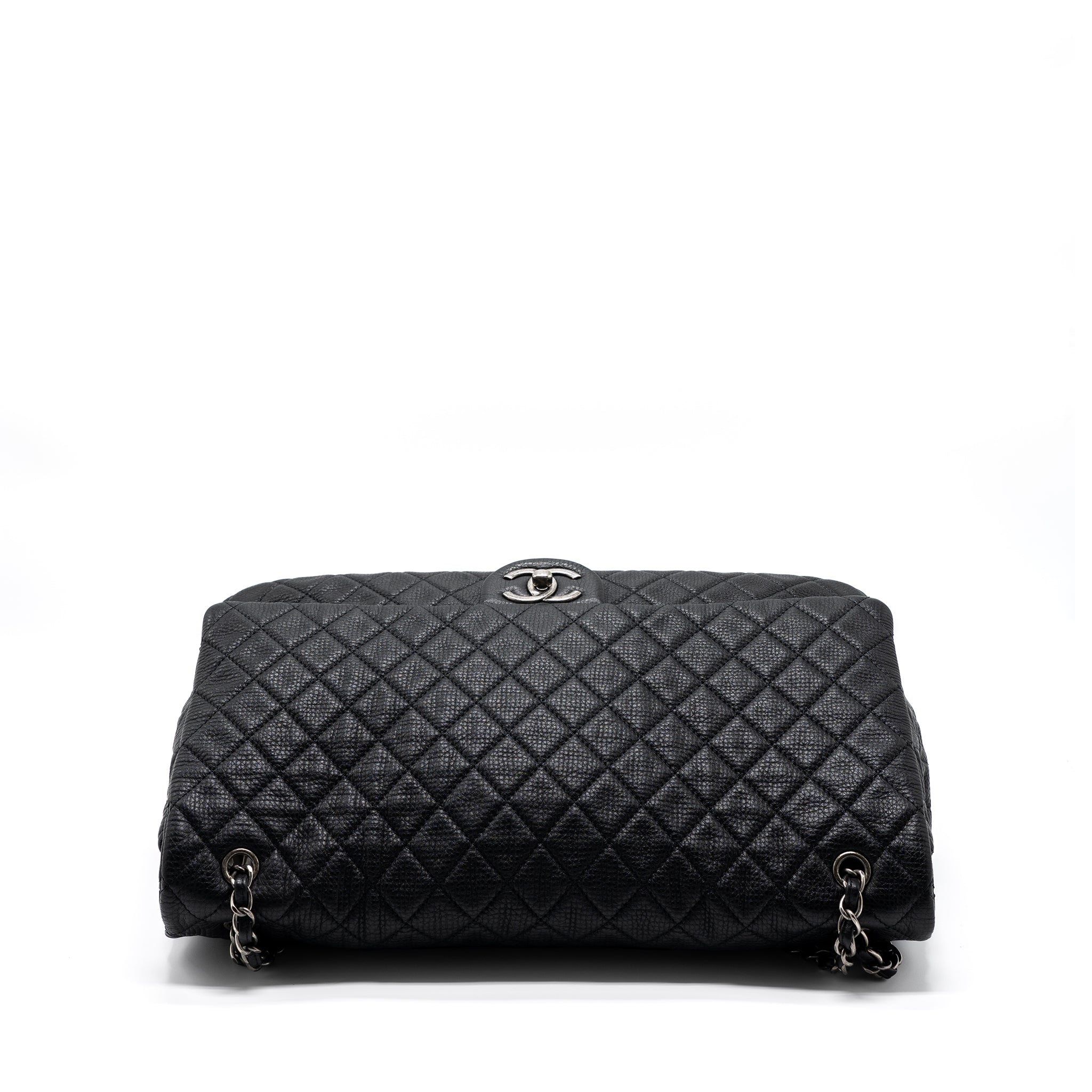 CHANEL XXL CLASSIC TRAVEL FLAP CALFSKIN BLACK RUTHENIUM HARDWARE