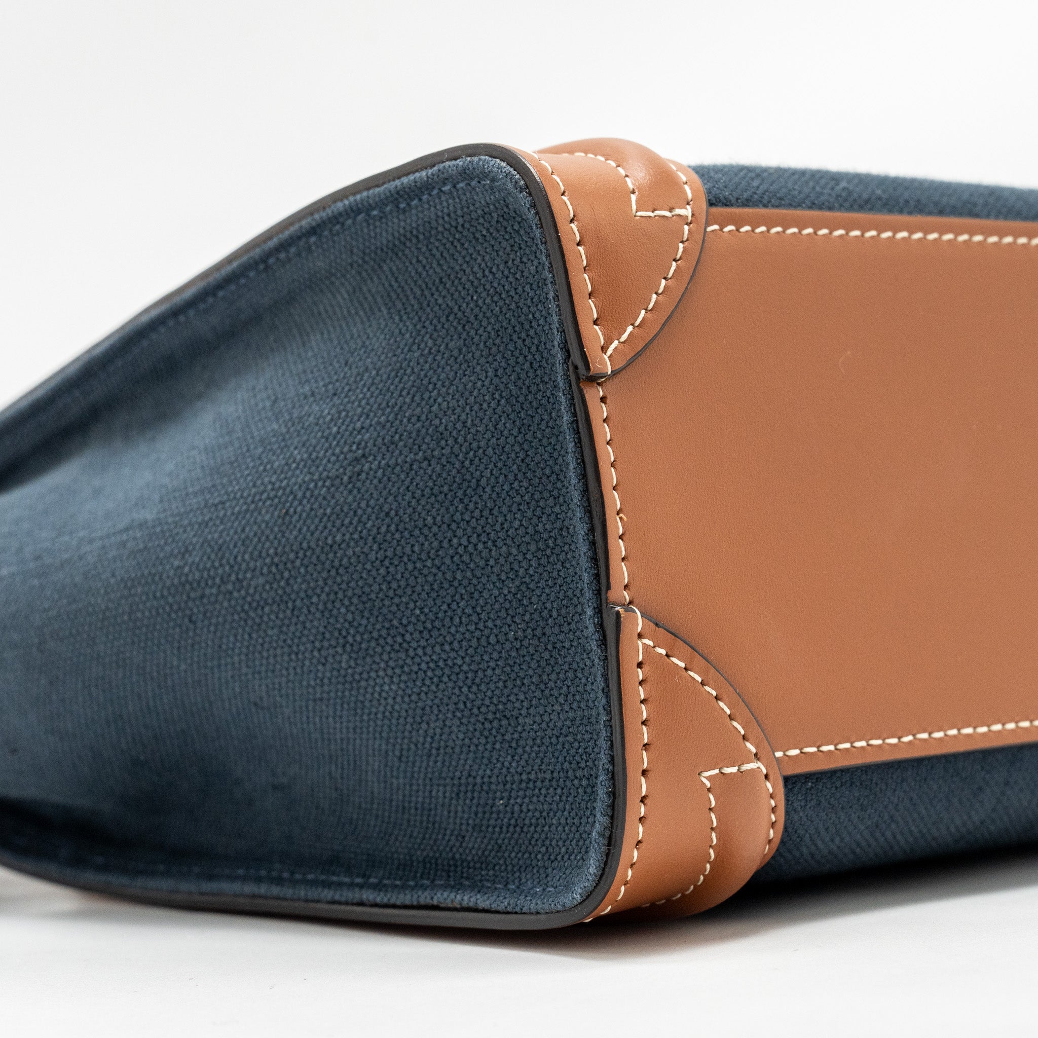 CELINE NANO LUGGAGE BAG CALFSKIN/DENIM TAN/NAVY GHW
