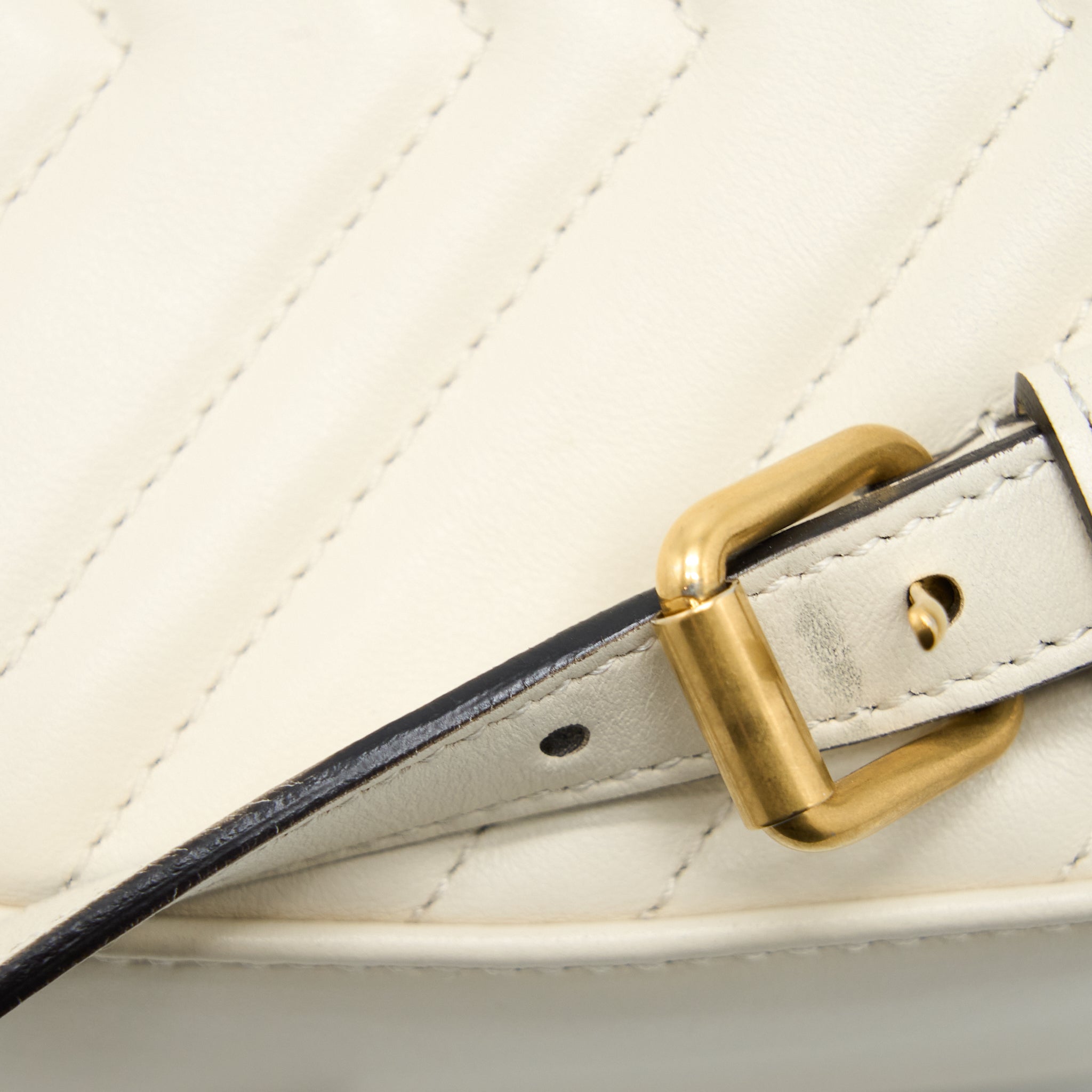 GUCCI GG MARMONT BACKPACK CALFSKIN WHITE GHW
