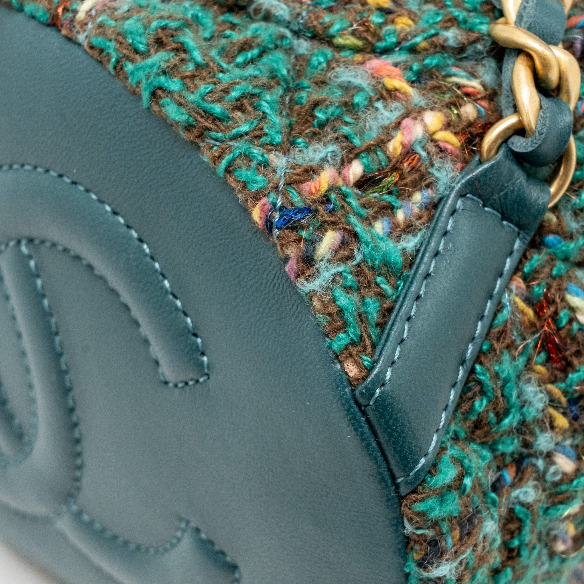 CHANEL BUCKET BACKPACK WITH CASE TWEED/LAMBSKIN DARK GREEN/MULTICOLOUR GHW (MICROCHIP)