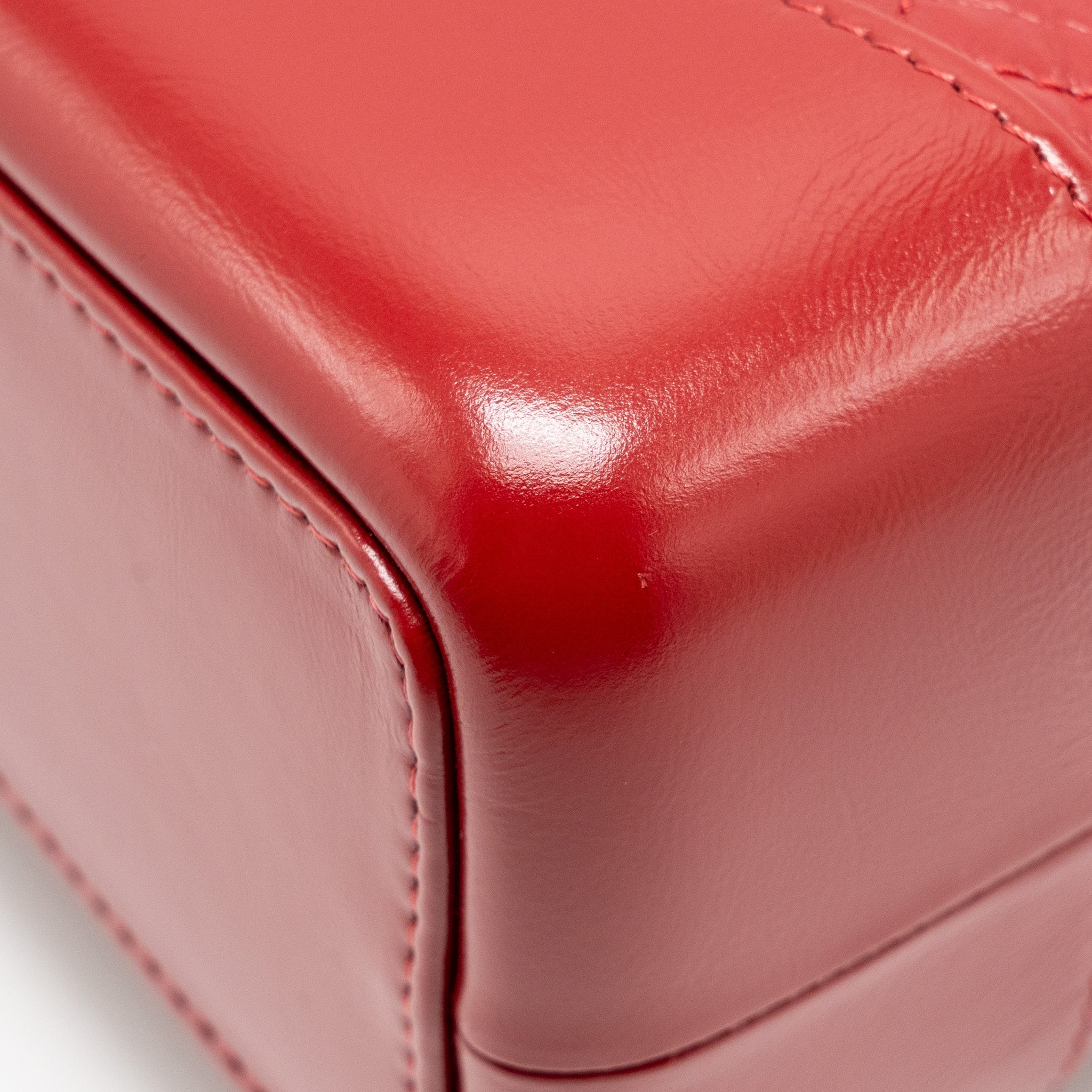 CHANEL SMALL GABRIELLE BACKPACK CALFSKIN RED MULTICOLOUR HARDWARE