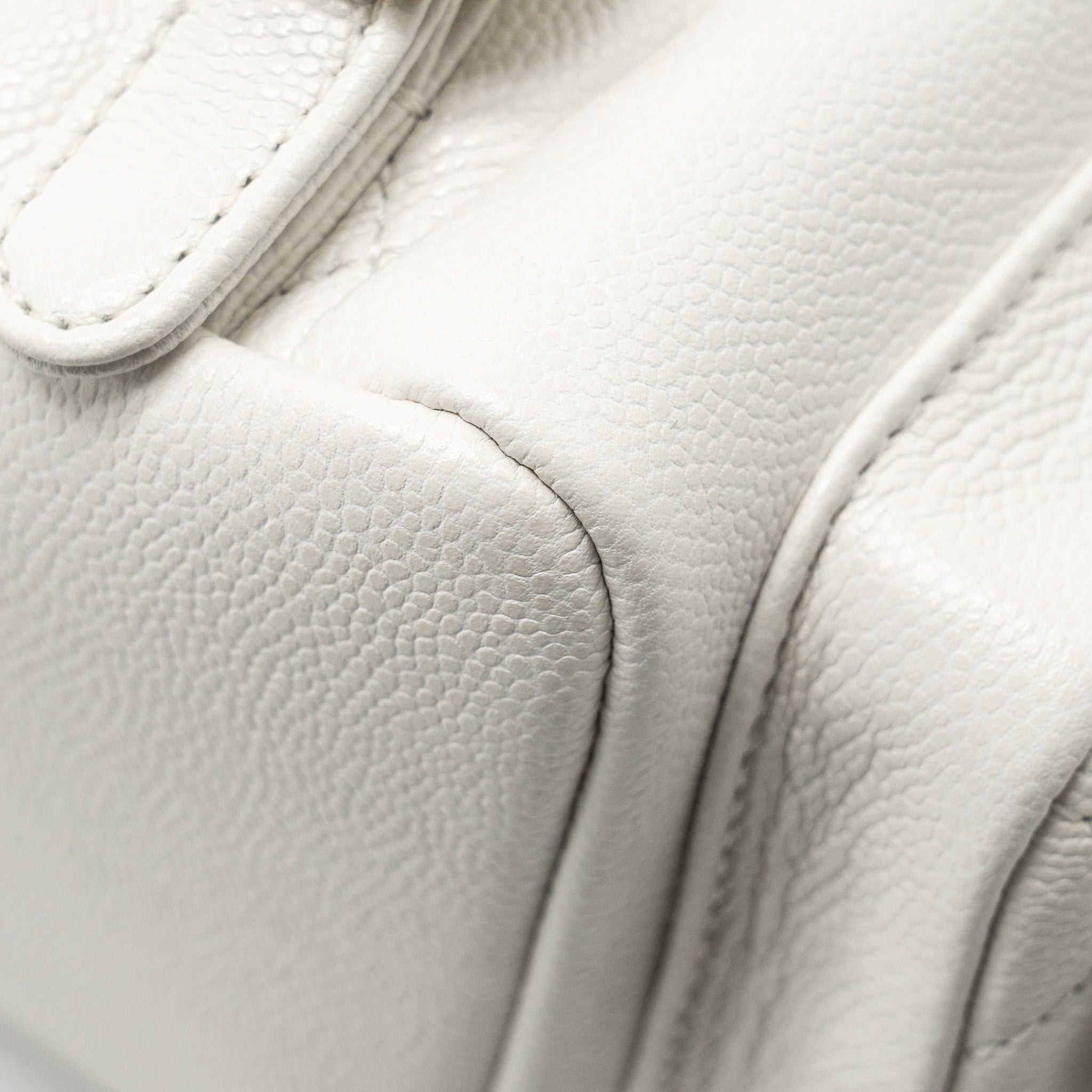 CHANEL 23K TRIPLE POCKET MINI BACKPACK CAVIAR WHITE LGHW (MICROCHIP)