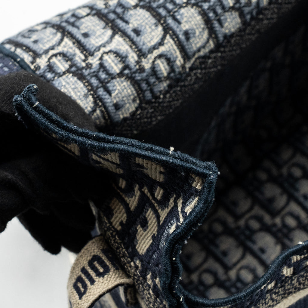 DIOR DIORCAMP MESSENGER BAG BLUE OBLIQUE EMBROIDERY SHW