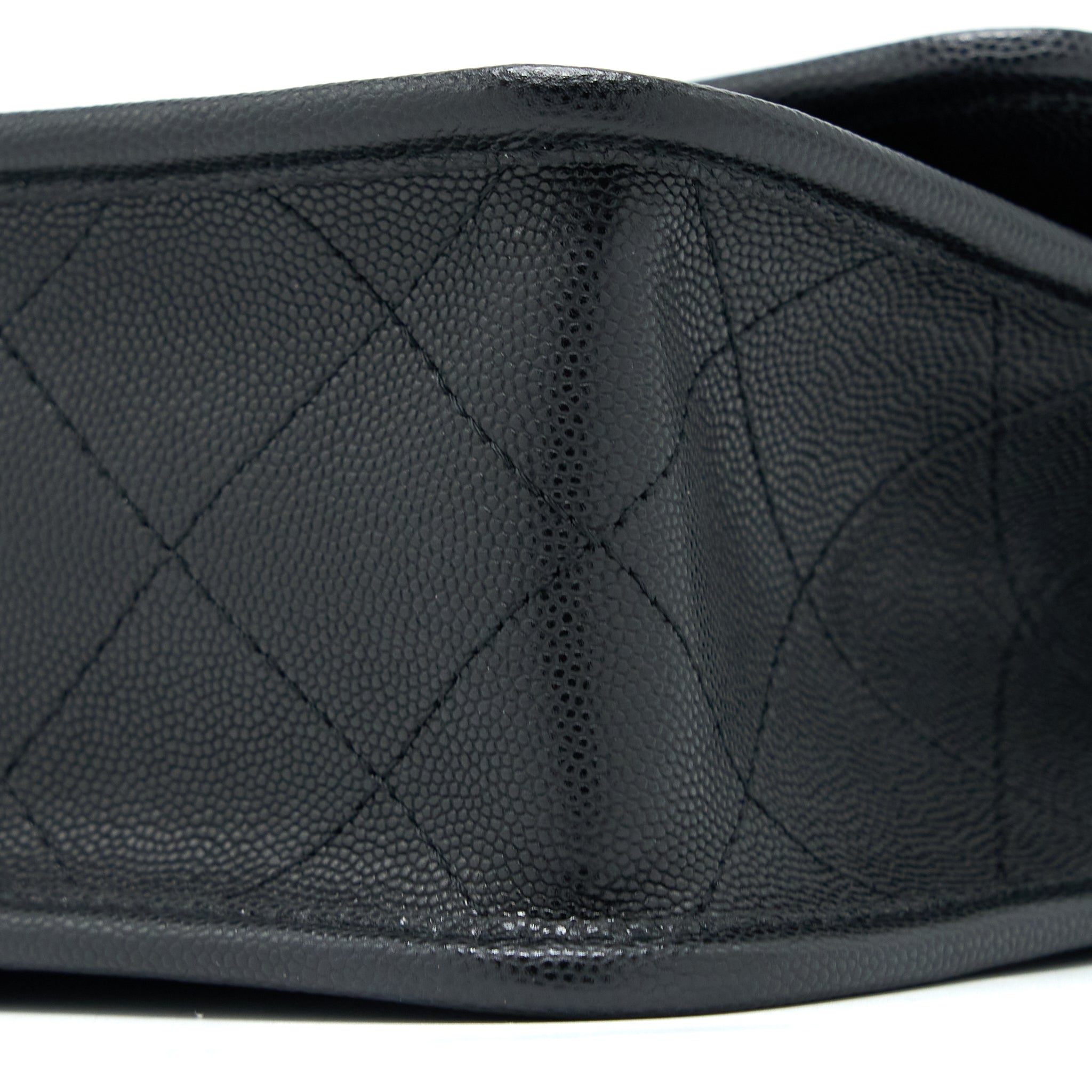 CHANEL 22K TOP HANDLE MESSENGER BAG CAVIAR BLACK BRUSHED GHW (MICROCHIP)